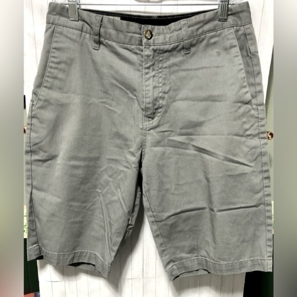 💠Volcom Gray Casual Twill Chino Walking Shorts Size 30